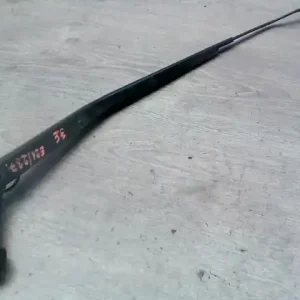 NISSAN VANETTE CARGO Ablaktörlő kar jobb első bontott alkatrész Gyors kiszállítás