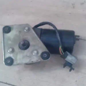 Prémium NISSAN VANETTE CARGO Ablaktörlő motor első bontott alkatrész