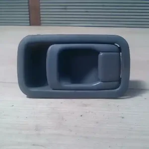 NISSAN VANETTE CARGO Bal első belső kilincs bontott alkatrész Népszerű