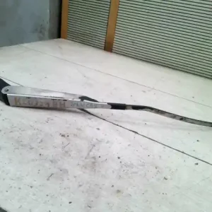 Kiárusítás NISSAN VANETTE CARGO Bal hátsó ablaktörlő kar bontott alkatrész