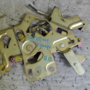 NISSAN VANETTE CARGO Bal tolóajtó zárszerkezet bontott alkatrész Ingyenes szállítás