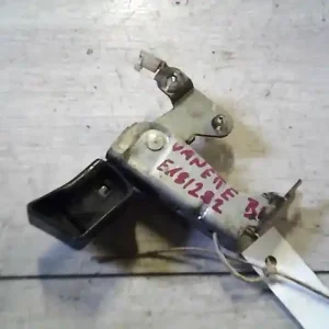 NISSAN VANETTE CARGO Bal hátsó belső kilincs bontott alkatrész Biztonságos fizetés