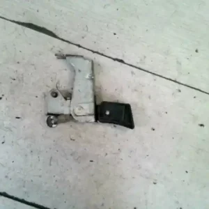 Végkiárusítás NISSAN VANETTE CARGO Bal hátsó belső kilincs csomagtérajtóban bontott alkatrész