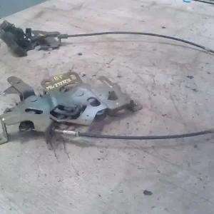 NISSAN VANETTE CARGO Bal tolóajtó zárszerkezet mechanikus +bal tolóajtó zárfordító bontott alkatrész Biztonságos vásárlás