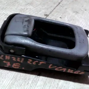 Vedd meg online NISSAN VANETTE CARGO Jobb első belső kilincs bontott alkatrész