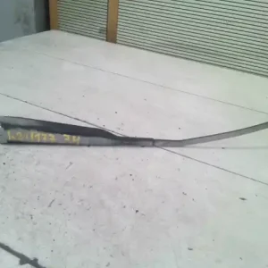 NISSAN VANETTE CARGO Jobb hátsó ablaktörlő kar bontott alkatrész Népszerű