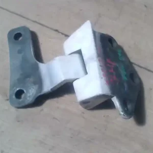 NISSAN VANETTE CARGO Jobb hátsó felső ajtózsanér bontott alkatrész Szuper akció