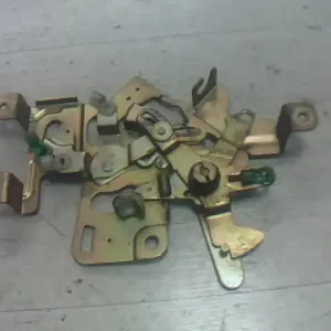 Kedvezmény NISSAN VANETTE CARGO Jobb tolóajtó zárszerkezet bontott alkatrész