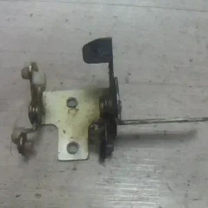 NISSAN VANETTE CARGO Jobb tolóajtó zárszerkezet bontott alkatrész Ingyenes szállítás