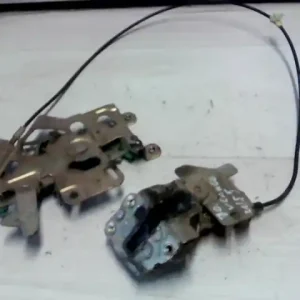 NISSAN VANETTE CARGO Jobb tolóajtó zárszerkezet bontott alkatrész Árcsökkenés