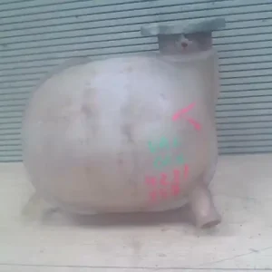 Korlátozott ajánlat NISSAN VANETTE CARGO Kiegyenlítő tartály 2.3d bontott alkatrész