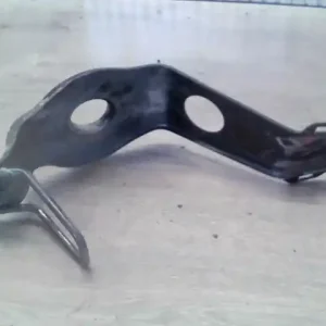 NISSAN VANETTE CARGO Pótkerék rögzítő bontott alkatrész Akció