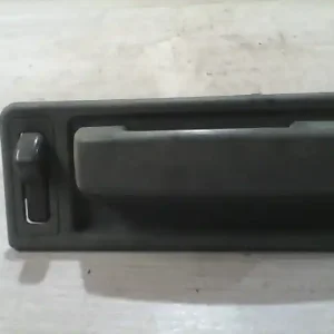 Azonnal elérhető NISSAN VANETTE CARGO Tolóajtó belső kilincs bal bontott alkatrész