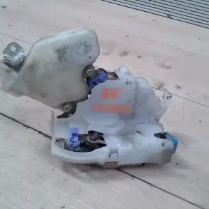 Prémium NISSAN X-TRAIL T30 2001.06.01-2007.02.28 Bal első ajtó zárszerkezet központi záras bontott alkatrész