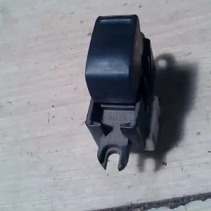 NISSAN X-TRAIL T30 2001.06.01-2007.02.28 Jobb hátsó ablakemelő kapcsoló bontott alkatrész Kiárusítás