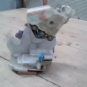 Újdonság NISSAN X-TRAIL T30 2001.06.01-2007.02.28 Jobb hátsó ajtó zárszerkezet központi záras bontott alkatrész