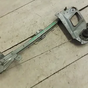 Árcsökkenés OPEL ASTRA F 91-94 Jobb hátsó ablakemelő szerkezet mechanikus bontott alkatrész