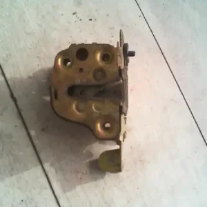 Azonnali szállítás OPEL ASTRA F 91-94 Jobb hátsó ajtó zárszerkezet mechanikus mechanikusbontott alkatrész