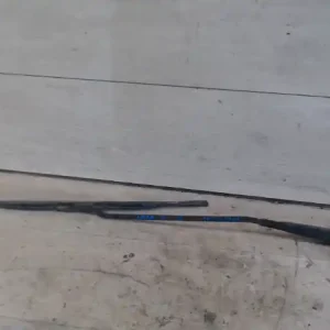 Vedd meg online OPEL ASTRA F 94-02 Ablaktörlő kar bal első 5 ajtós bontott alkatrész