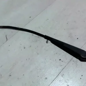 Akciós ár OPEL ASTRA F 94-02 Ablaktörlő kar hátsó bontott alkatrész