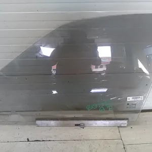 Azonnal elérhető OPEL ASTRA F 94-02 Bal első ajtóüveg 4 ajtós fehér fóliázottbontott alkatrész