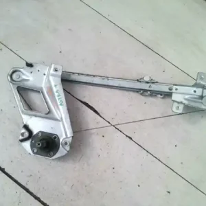 Utolsó esély OPEL ASTRA F 94-02 Bal hátsó ablakemelő szerkezet mechanikus kombi bontott alkatrész