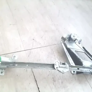 Vedd meg most OPEL ASTRA F 94-02 Jobb hátsó ablakemelő szerkezet mechanikus bontott alkatrész