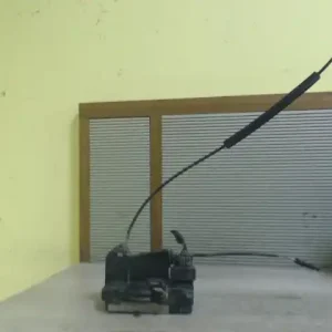 Azonnal elérhető OPEL ASTRA G 97-04 Bal első ajtó zárszerkezet központi záras bontott alkatrész