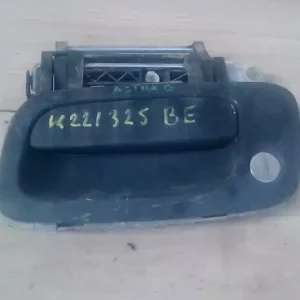 Vásárlói kedvenc OPEL ASTRA G 97-04 Bal első külső kilincs dugózárral, kulcs nélkül,kombi bontott alkatrész