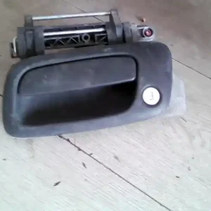 Azonnal elérhető OPEL ASTRA G 97-04 Bal első külső kilincs bontott alkatrész