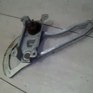 Végkiárusítás OPEL ASTRA G 97-04 Bal hátsó ablakemelő szerkezet mechanikus bontott alkatrész