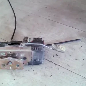 Vedd meg most OPEL ASTRA G 97-04 Bal hátsó ajtó zárszerkezet központi záras bontott alkatrész