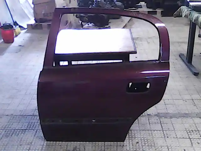 Vedd meg online OPEL ASTRA G 97-04 Bal hátsó ajtó.5 ajtós 5 ajtós bontott alkatrész