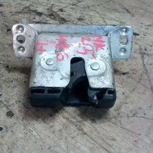 Akciós ár OPEL ASTRA G 97-04 Csomagtér ajtó zárszerkezet 5 ajtós bontott alkatrész