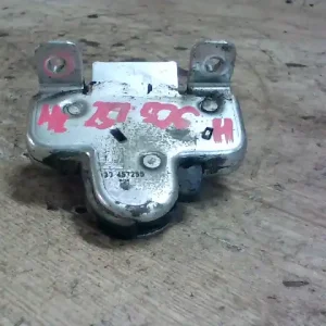 Akciós ár OPEL ASTRA G 97-04 Csomagtér ajtó zárszerkezet 4 ajtós bontott alkatrész