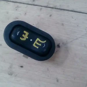 Ajánlat OPEL ASTRA G 97-04 Jobb első ablakemelő kapcsoló bontott alkatrész