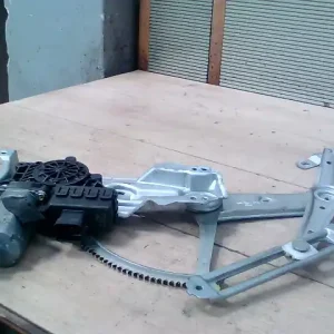 Szuper akció OPEL ASTRA G 97-04 Jobb első ablakemelő szerkezet elektromos bontott alkatrész