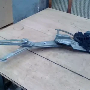 Vásárlói kedvenc OPEL ASTRA G 97-04 Jobb első ablakemelő szerkezet elektromos 5 ajtós bontott alkatrész