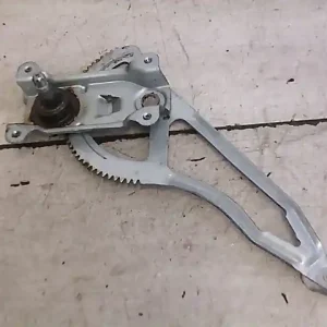 Vásárlói kedvenc OPEL ASTRA G 97-04 Jobb hátsó ablakemelő szerkezet mechanikus bontott alkatrész