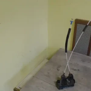 Utolsó esély OPEL ASTRA G 97-04 Jobb hátsó ajtó zárszerkezet központi záras 4 ajtós bontott alkatrész