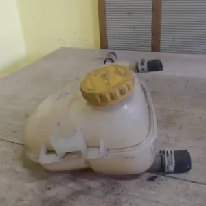 Árcsökkenés OPEL ASTRA G 97-04 Kiegyenlítő tartály 1.4 i bontott alkatrész