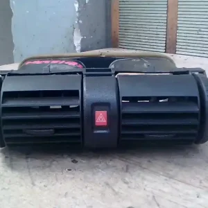 Végkiárusítás OPEL ASTRA G 97-04 Középső szellőző bontott alkatrész