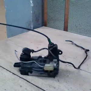 Ajánlat OPEL ASTRA H 04-10 Jobb első ajtó zárszerkezet központizáras 5 ajtós bontott alkatrész