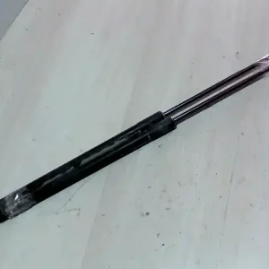 Akció OPEL Astra J/1 2009.09.01-2012.08.31 Csomagtérajtó kitámasztó teleszkóp pár komplett bontott alkatrész