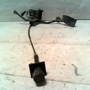 Végkiárusítás OPEL CAMPO 92-97 Gázpedálbontott alkatrész