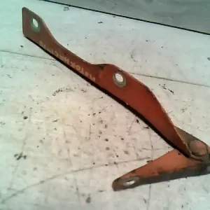 Végkiárusítás OPEL CAMPO 92-97 Motorháztető jobb zsanér bontott alkatrész