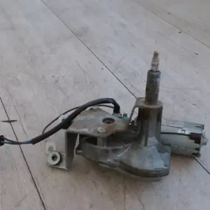 Vedd meg most OPEL CORSA B 93-00 Ablaktörlő motor hátsó 5 ajtós bontott alkatrész