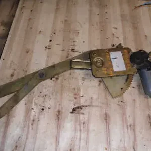 Szuper ajánlat OPEL CORSA B 93-00 Jobb első ablakemelő szerkezet elektromos bontott alkatrész