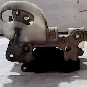 Végkiárusítás OPEL CORSA B 93-00 Jobb első ajtó zárszerkezet mechanikus bontott alkatrész