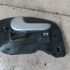 Utolsó esély OPEL CORSA C 00-06 Bal első belső kilincs bontott alkatrész